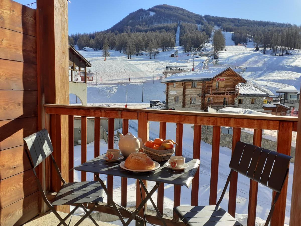 Skis Aux Pieds Dans Un Appartement Cosy Au Coeur Du Queyras 莫利涅恩凯拉 外观 照片