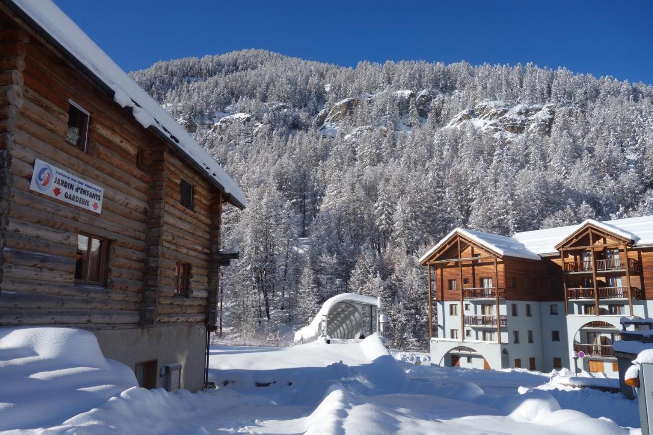 Skis Aux Pieds Dans Un Appartement Cosy Au Coeur Du Queyras 莫利涅恩凯拉 外观 照片